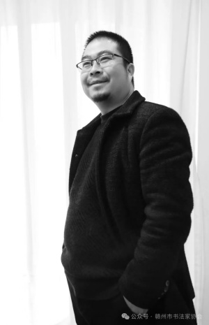 陈湖南.jpg