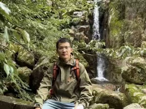 丁万鹏.jpg